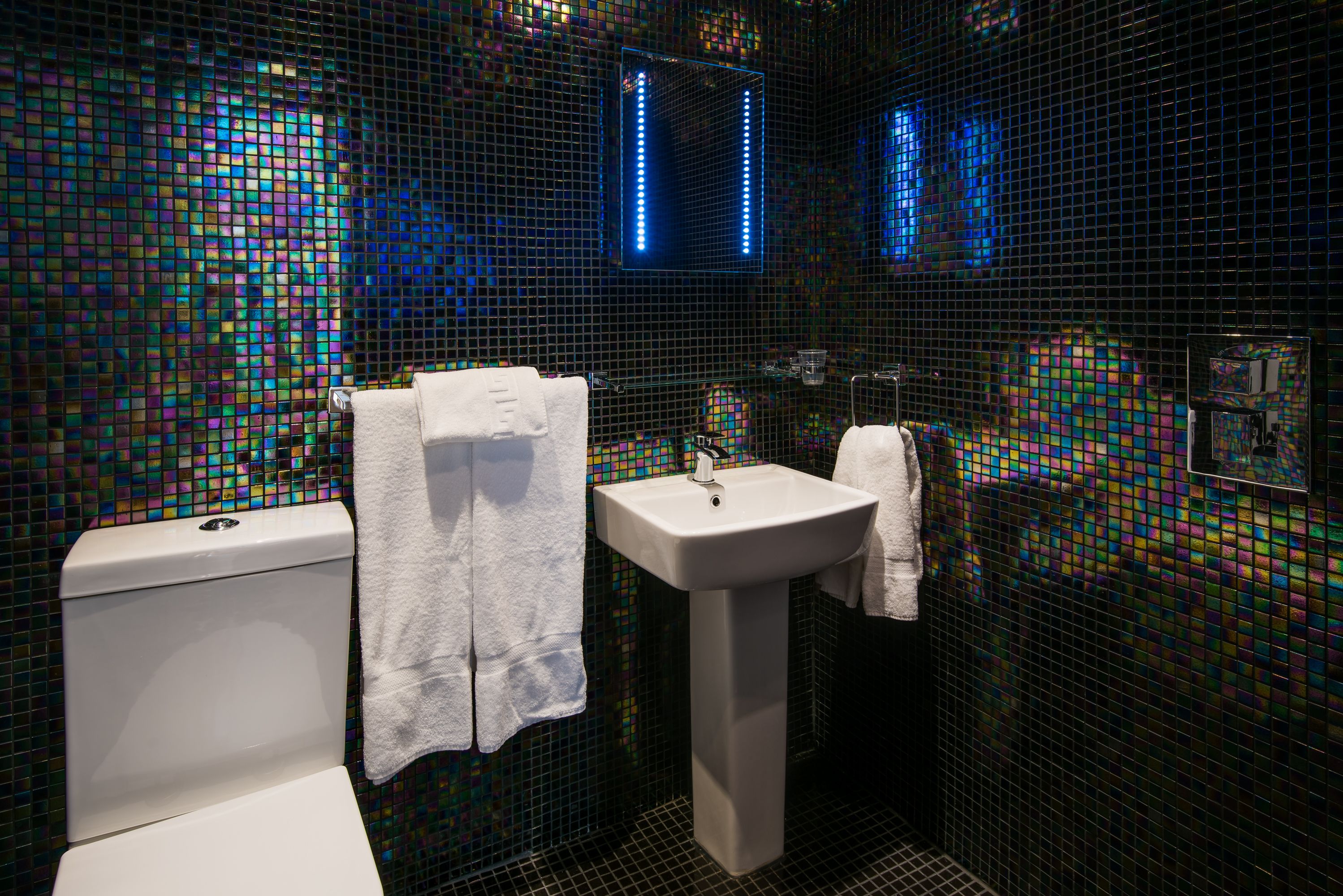 standard double room | bathroom | hair dryer, towels