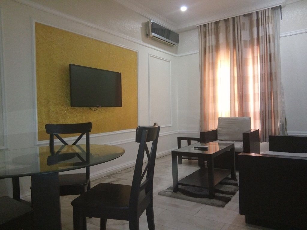 Executive Suite | Living area