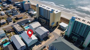 Exterior - LUXURY, PRIVACY, ONLY 150 FT TO THE BEACH! SLEEPS 50! POOL+MEDIA ROOM+Game Room! (North Myrtle Beach)