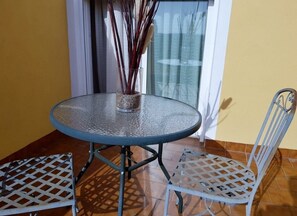 Dobbeltrom, 1 dobbeltseng eller 2 enkeltsenger | Terrasse/patio
