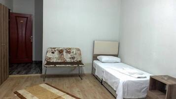 Phòng Tiêu chuẩn | Két bảo mật tại phòng, bàn, phòng cách âm, bàn ủi/dụng cụ ủi quần áo