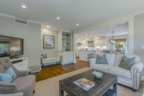 Smart TV, DVD player - Coastal Calm- Luxury in the Lowcountry (Kiawah Island)