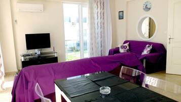 Double Room | Living area | LCD TV