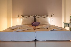 Sängtillbehör av högsta kvalitet, bäddmadrasser och gratis barnsängar