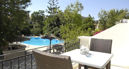 Kalydna Island Hotel