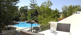 Kalydna Island Hotel