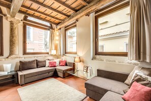 Loft, 1 Bedroom, Tower (Vicolo Savelli 2) | Living room | LCD TV - Downtown Navona (Rome)