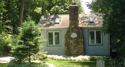 Retro, Cozy Cottage - Peninsula St. Park, Family/Pet Friendly - OPEN year around