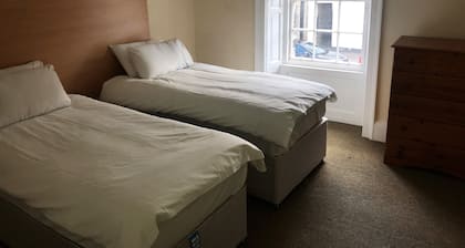 Smithyends Apartment