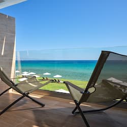 Beach/ocean view