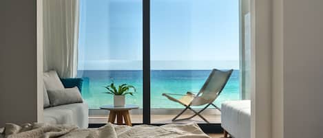 Seaside Suite with Panoramic Sea View | 1 chambre, draps en coton égyptien, literie de qualité supérieure