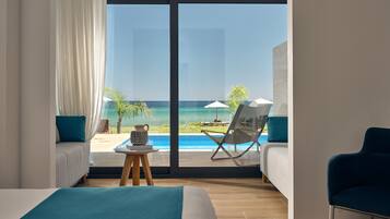 Seaside Suite with Private Pool | Egyptian cotton sheets, premium bedding, down duvets, pillow-top beds