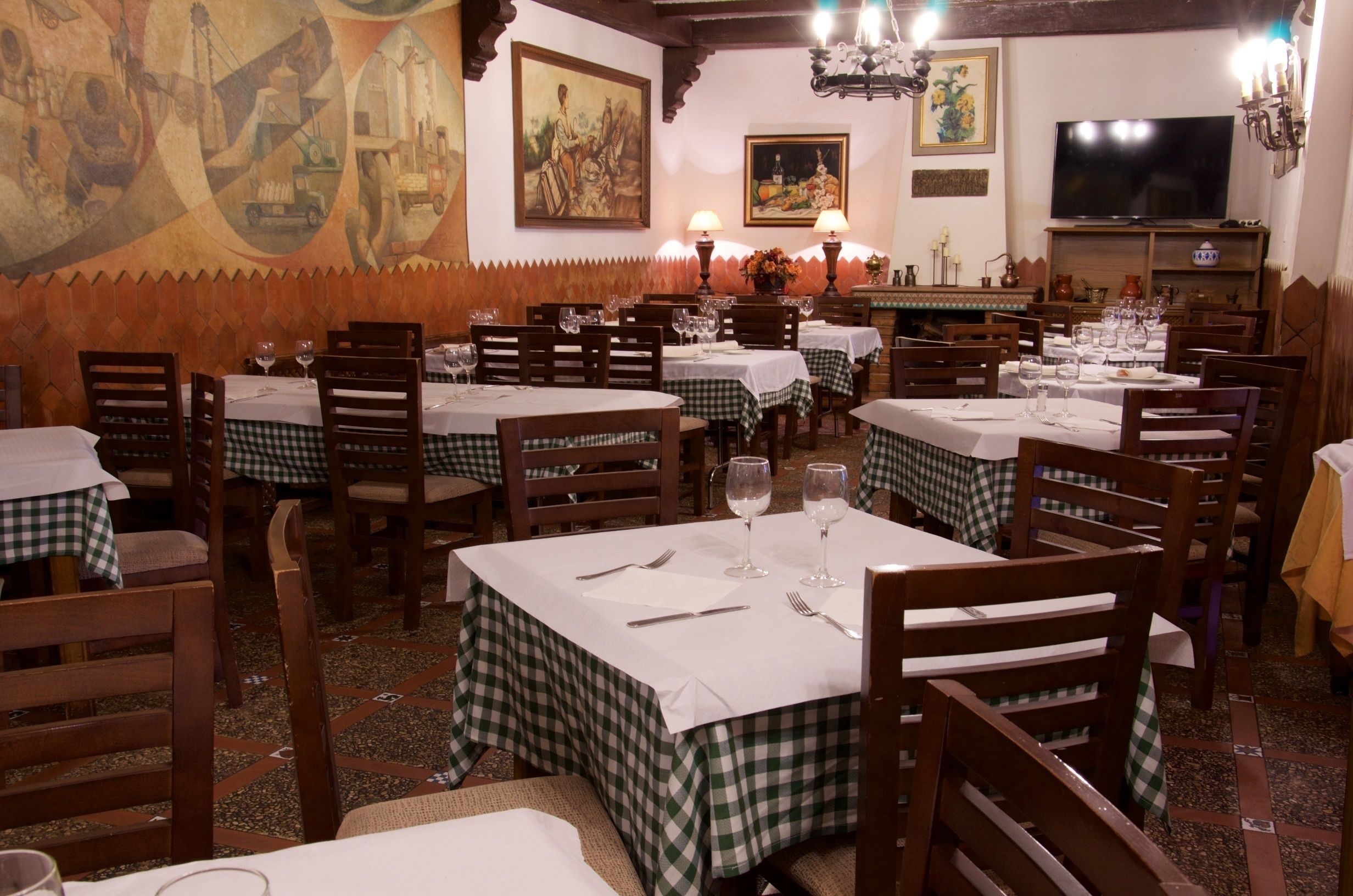 الأطباق المحلية