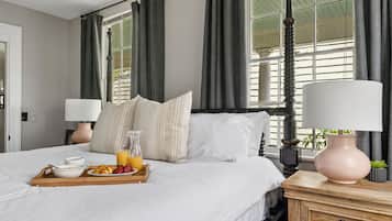 3 bedrooms, iron/ironing board, free internet