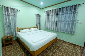 Standard Bungalow | Free WiFi - Pum and Plam Homestay Resort (Trang)