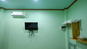 Room amenity - Pum and Plam Homestay Resort (Trang)