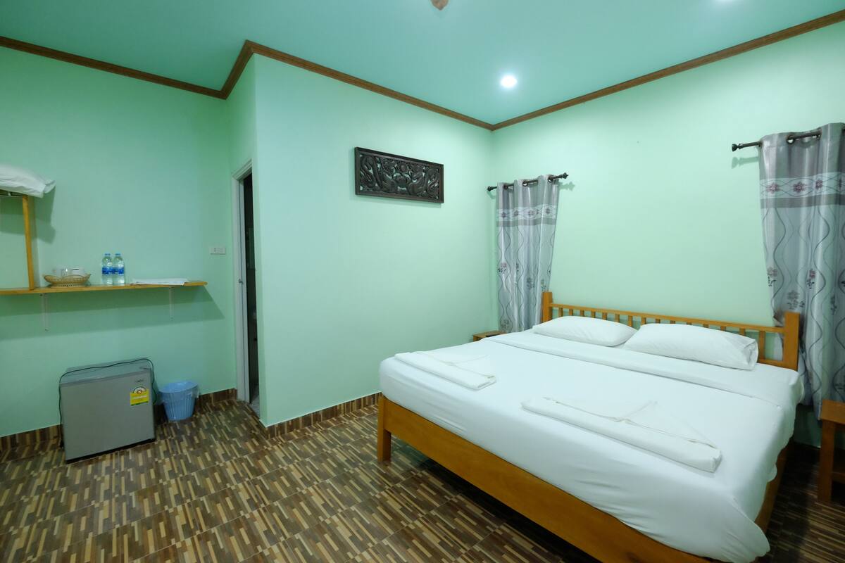 Standard Bungalow | WiFi (free)