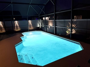 Piscine extérieure, piscine chauffée