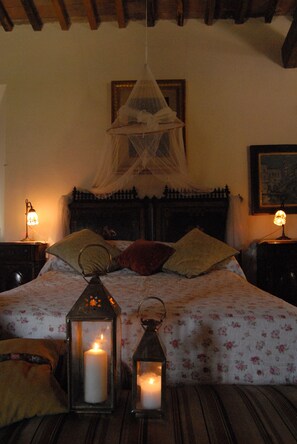 Romantic Suite, Kitchen