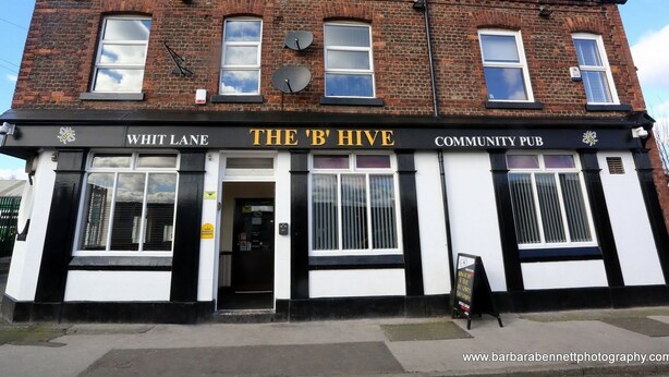 Exterior - The B'hive Inn (Salford)