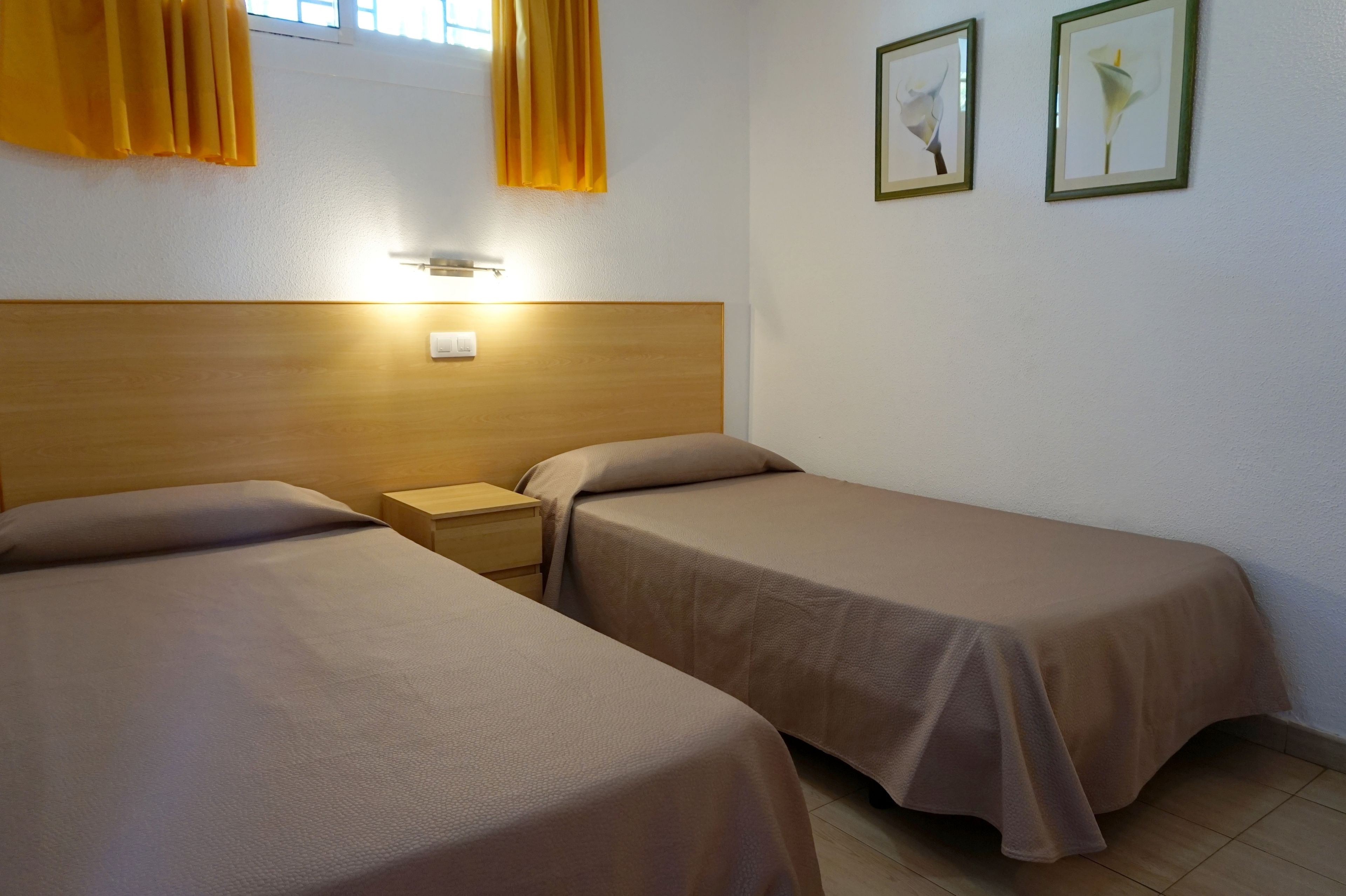 Appartamento Standard, 1 camera da letto, non fumatori, terrazzo | 1 camera, una cassaforte in camera, una scrivania, tende oscuranti