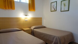 Unclassified image, 3 of 22, button - Apartamentos Ecuador (San Bartolomé de Tirajana)