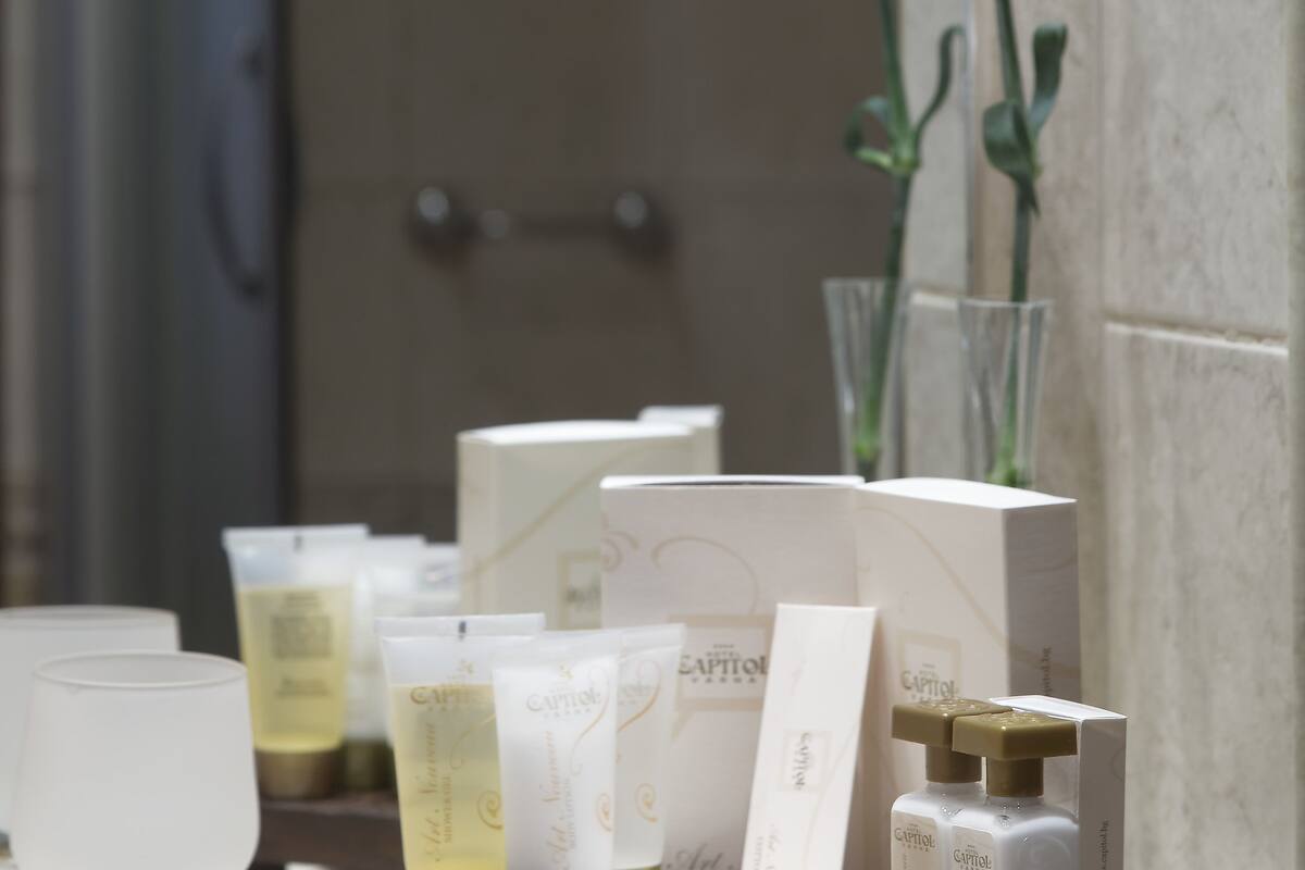 free toiletries, bathrobes, towels