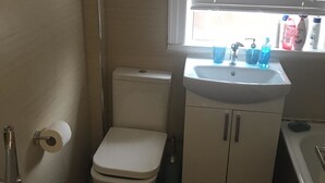 Apartment, Private Bathroom | Bathroom