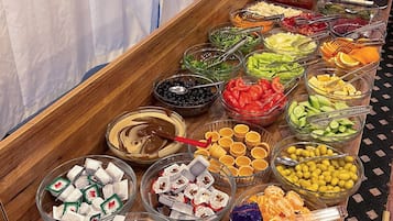 Petit déjeuner buffet compris tous les jours