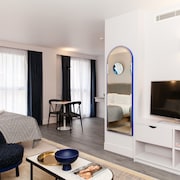 Rockwell East