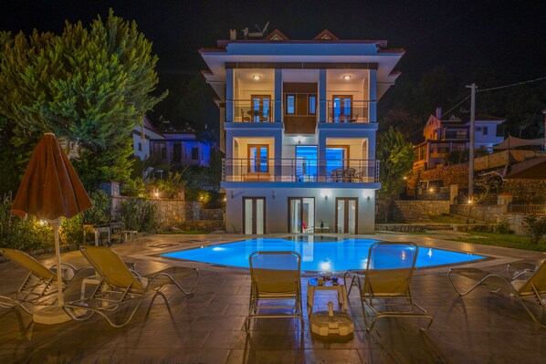 Front of property - evening/night - Infinity Olympia Villas (Fethiye)
