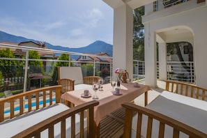 Villa, 5 chambres (Olympia B2) | Terrasse/Patio