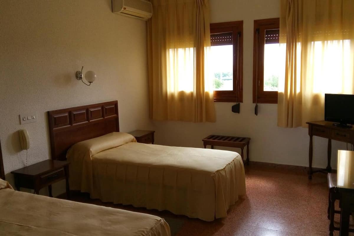 desk, blackout curtains, free wifi