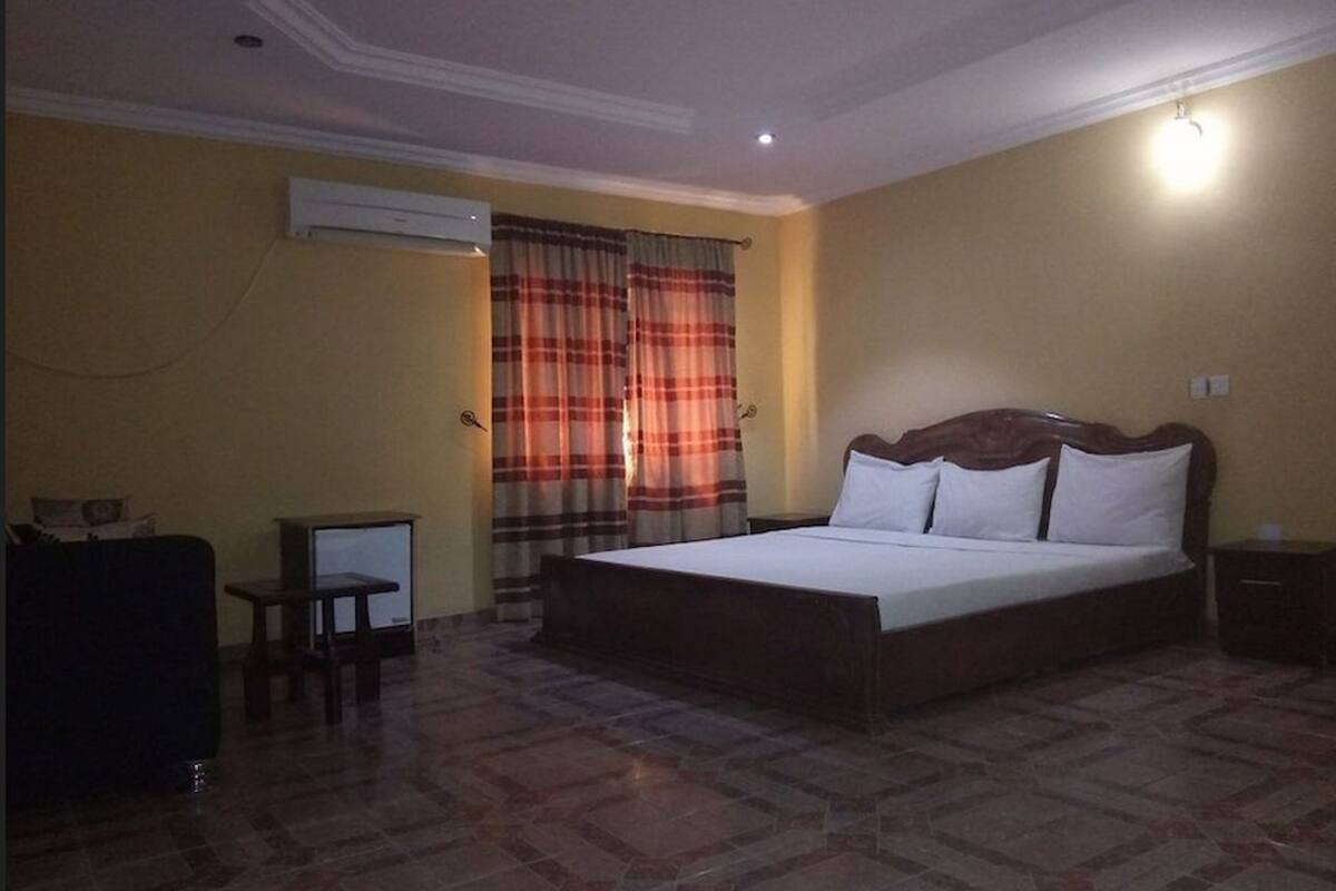 Habitación clásica | Escritorio y wifi gratis