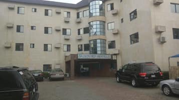 A hotel building with a sign reading "Oxford Hotels".