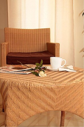 Dobbelt- eller tomannsrom | Oppholdsområde | Flatskjerm-TV