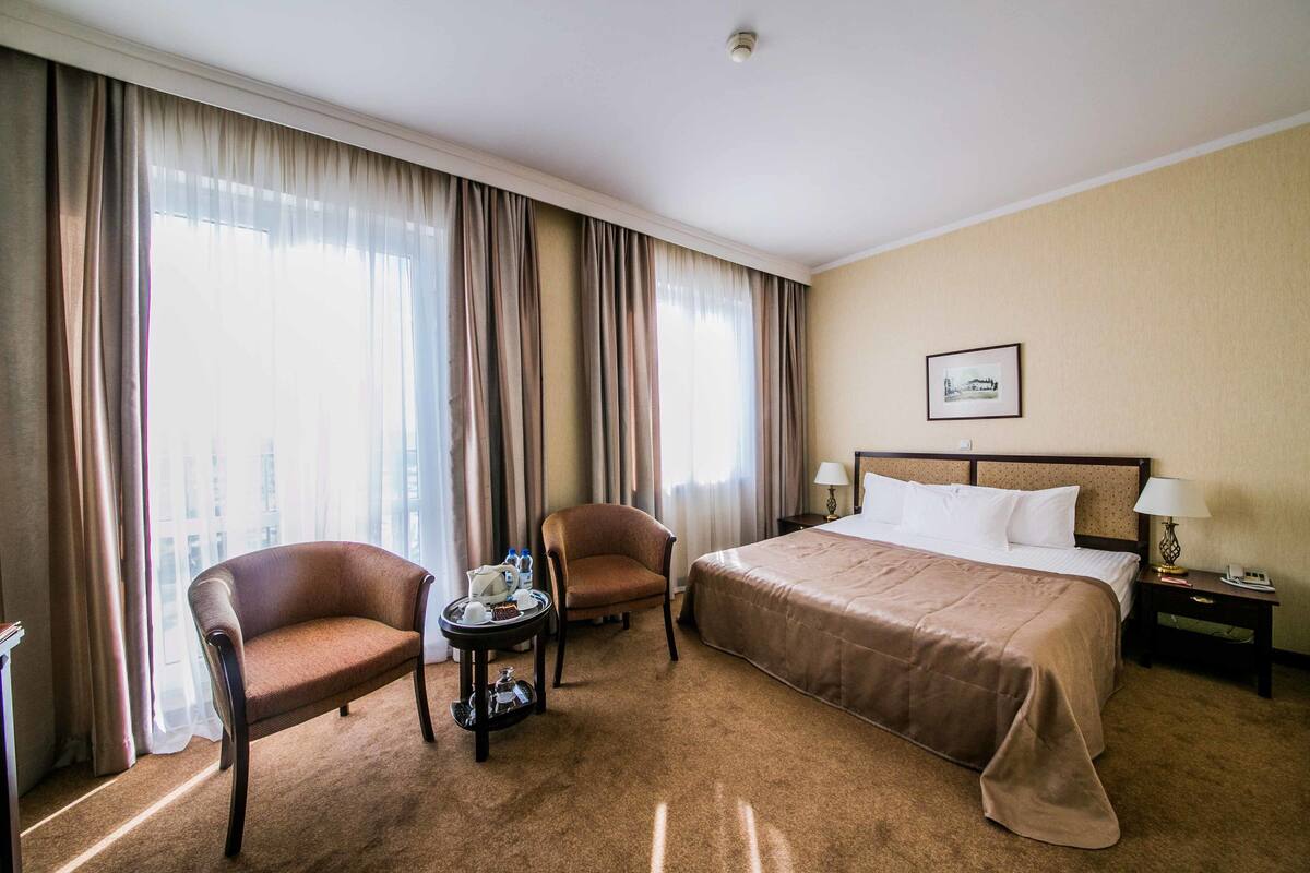 Chambre Double Supérieure | Literie de qualité supérieure, minibar, coffres-forts dans les chambres