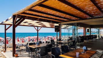Beach bar