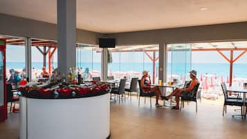 Beach bar