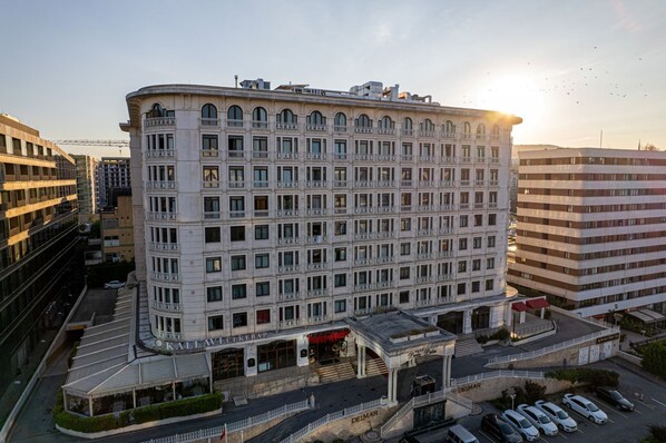 Exterior - Elits Suits (Istanbul)