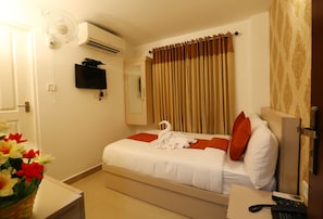 Egyptian cotton sheets, premium bedding, memory-foam beds