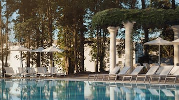 Indoor pool, seasonal outdoor pool