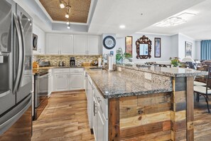 Apartamento, 4 habitaciones | Cocina privada | Frigorífico, microondas, lavavajillas y cafetera o tetera