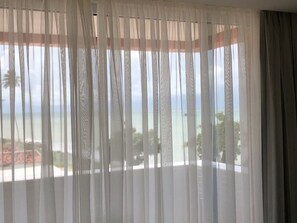 Exclusive Apartment, Balcony, Ocean View