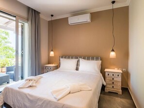 Villa, 2 habitaciones | 2 dormitorios, ropa de cama de alta calidad, caja fuerte y escritorio