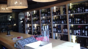 Bar (di hartanah)