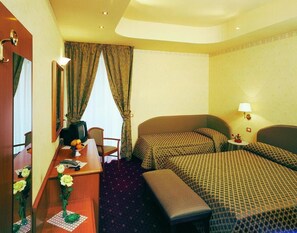 Minibar, in-room safe, desk, free WiFi
