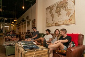 Interior - Pars Tailor's Hostel (Barcelona)