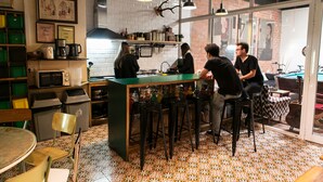 Dining - Pars Tailor's Hostel (Barcelona)