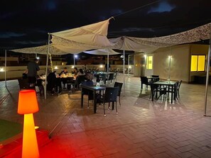 Rooftop terrace - Hotel Fonda Neus (Sant Sadurni d'Anoia)